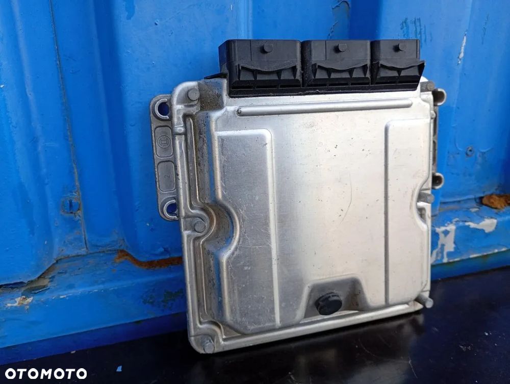 sterownik silnik komputer renault trafic ii vivaro a primastar 1.9 dci 0281010632 - 4