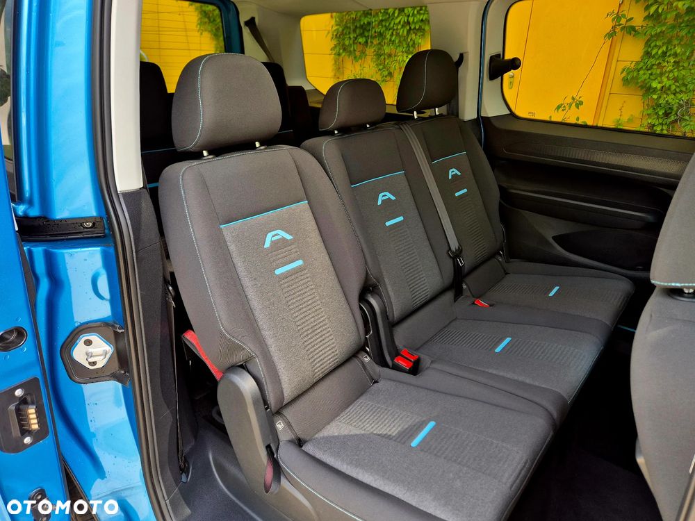Ford Tourneo Connect Grand 2.0 EcoBlue Active - 22