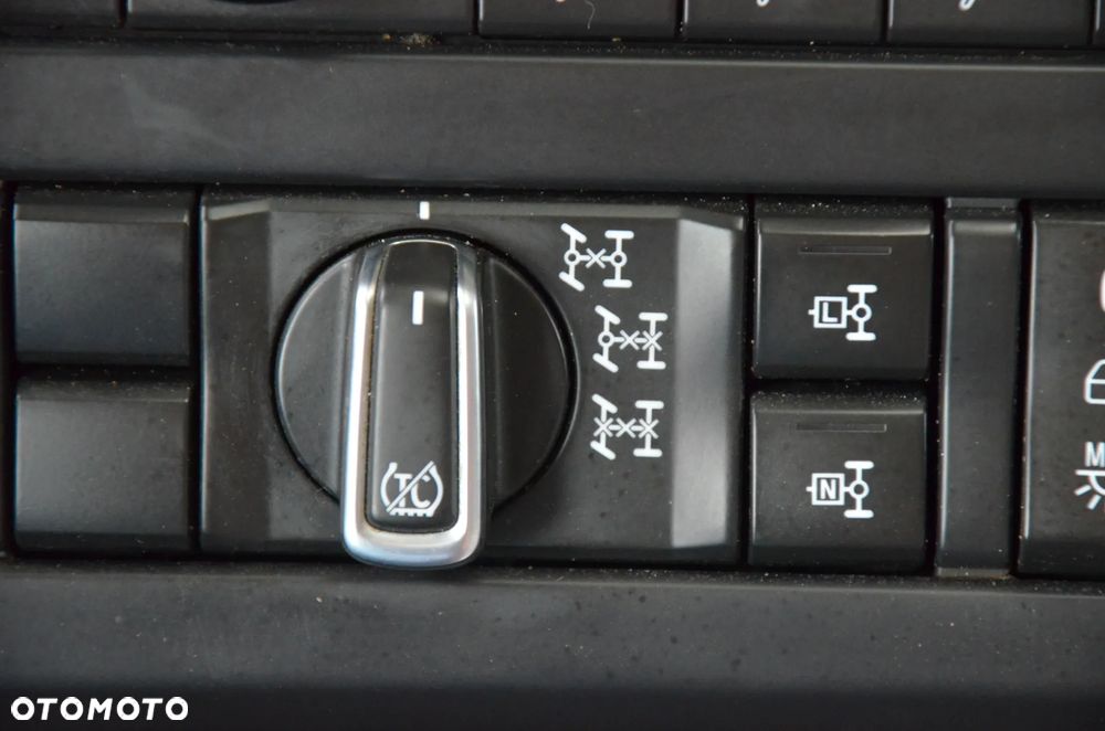 Scania R 450 XT / NAPĘD NA MOSTACH / 4X4 / HYDRAULIKA / NAVI / DE 3582 - 23