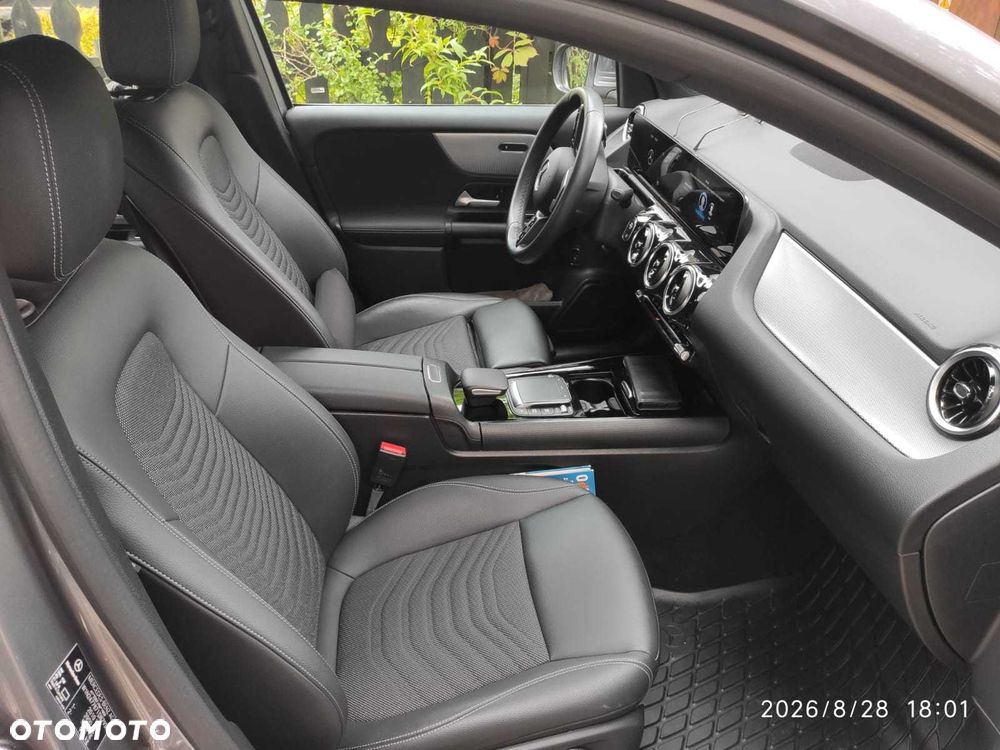 Mercedes-Benz Gla 2022 photo 4