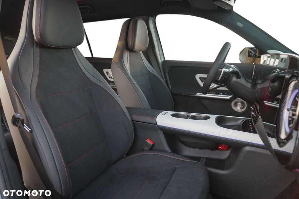 Mercedes-Benz GLB 250+ EQ 85kWh - 15