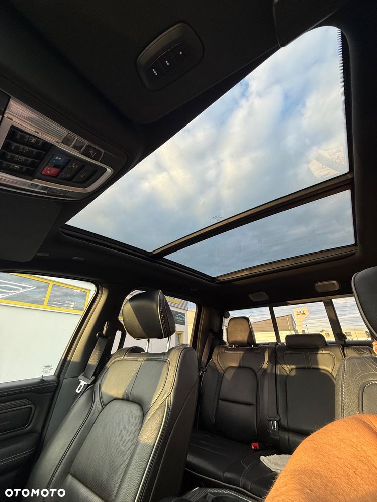 RAM 1500 Crew Cab Limited - 9