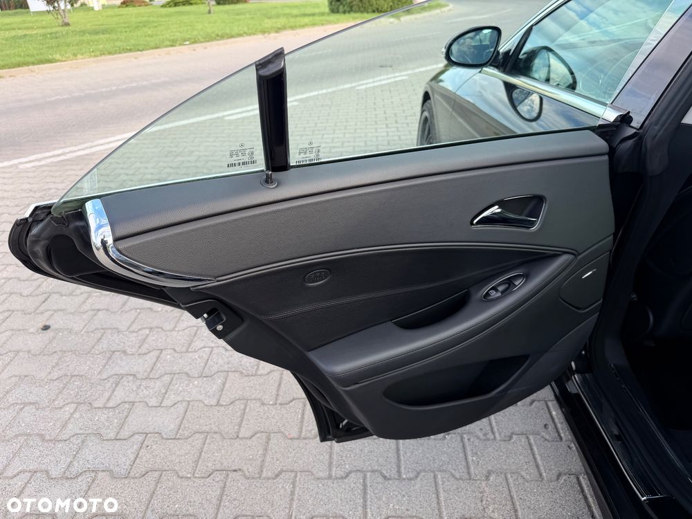 Mercedes-Benz CLS 350 - 25