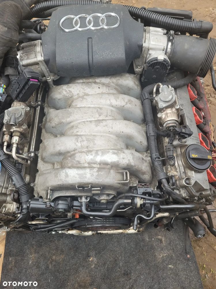 Audi 5.2 V10 BSM silnik kompletny - 1