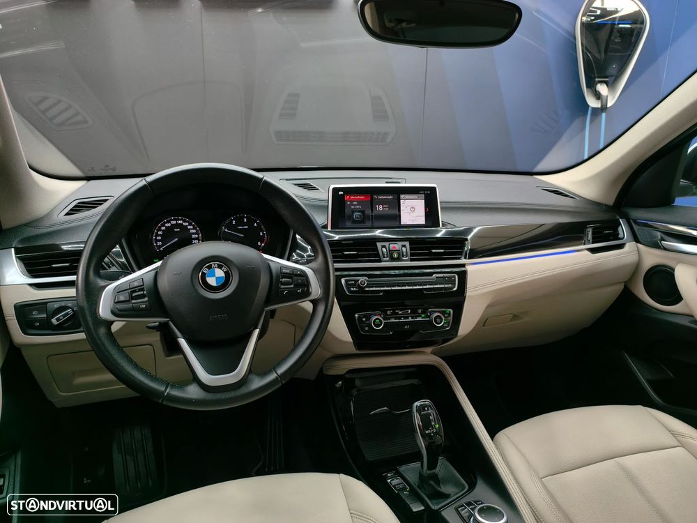 BMW X1 16 d sDrive Advantage Auto - 26