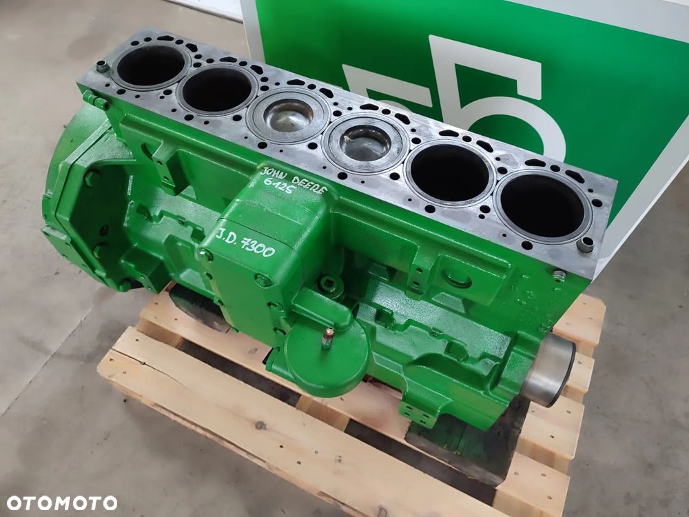 Silnik 6125 JOHN DEERE 7300 - 6