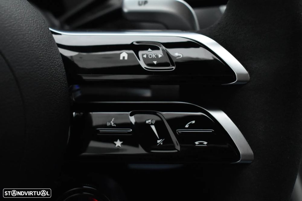 Mercedes-Benz C 63 AMG S E Performance Speedshift MCT9G Série Especial - 38