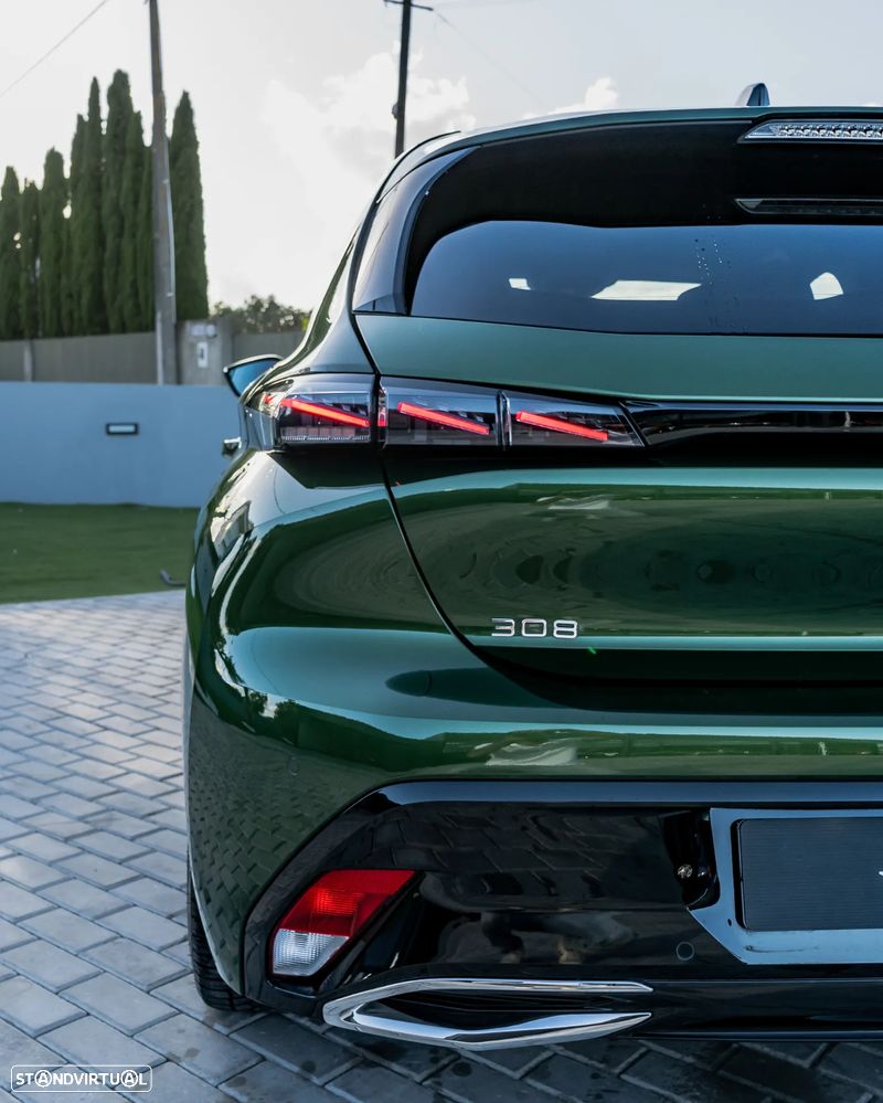 Peugeot 308 225 e-EAT8 GT - 31