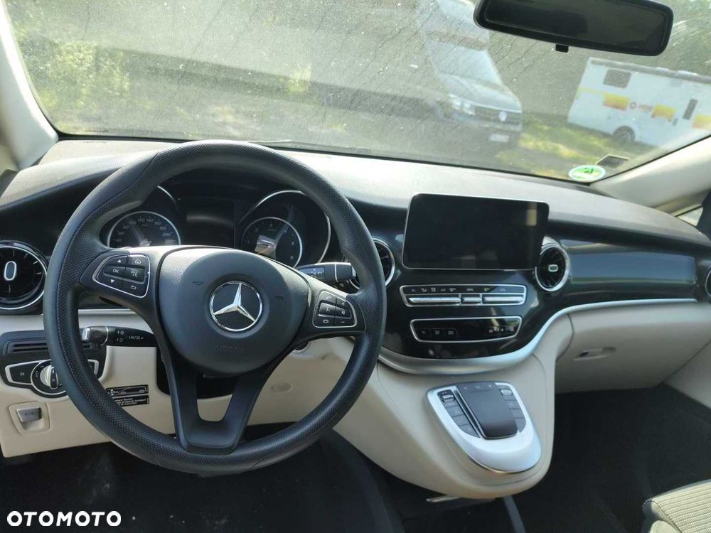 Mercedes-Benz Marco Polo250D - 9