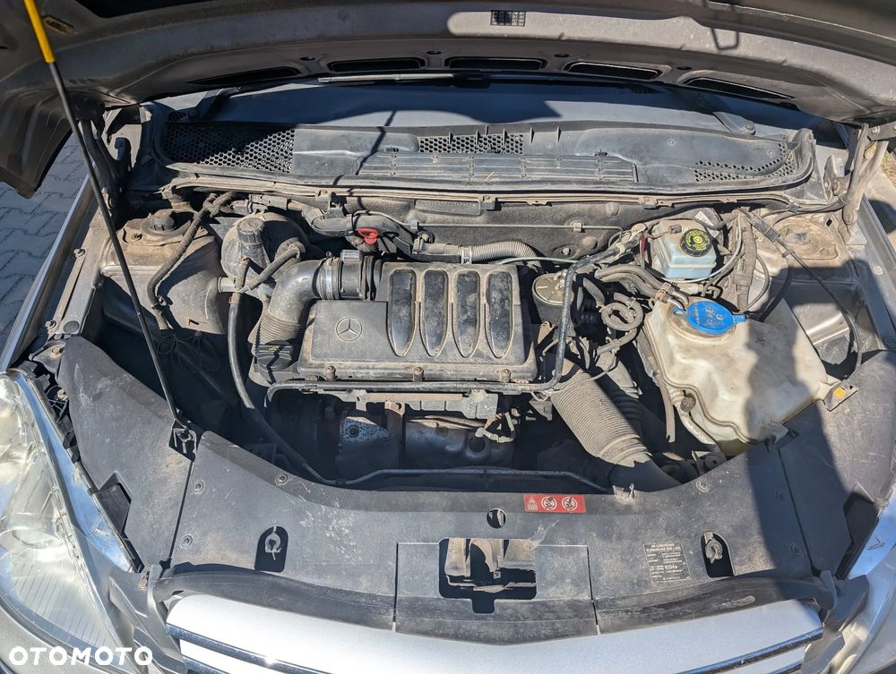 Mercedes-Benz Klasa B 180 CDI - 16