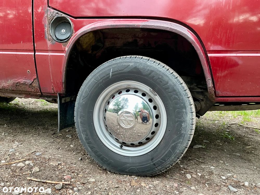 Volkswagen Transporter Caravelle CL 255 592/Z04 - 19