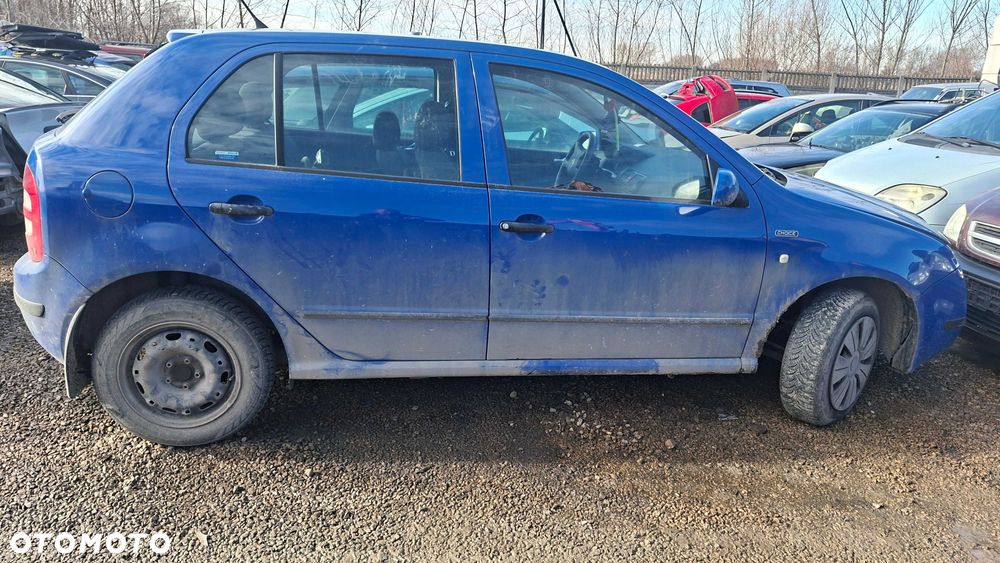 Skoda Fabia I Klapa Skrzynia Błotniki - 1