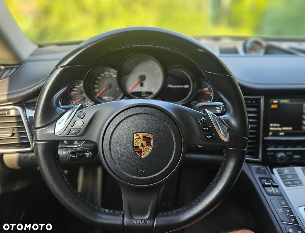 Porsche Panamera 4S Executive PDK - 19