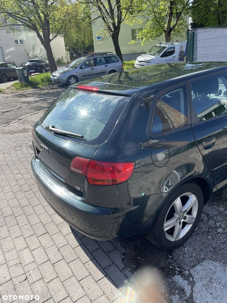 Audi A3 Sportback 1.6 FSI Ambiente - 6