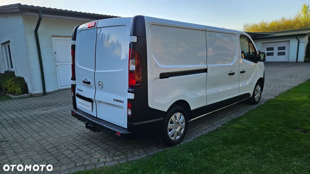 Opel Vivaro 1,6 CDTI 120KM L2 Długi 2018 Rok Klima Webasto Tempomat Hak Parktronik - 5