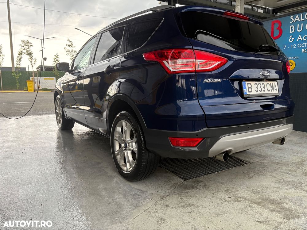 Ford Kuga 2.0 TDCi 4WD Powershift Titanium - 7