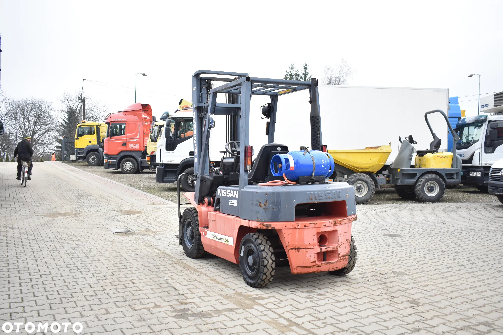 Nissan Wózek widłowy 2.5 T udźwig/ Przesów boczny/ LPG - 8