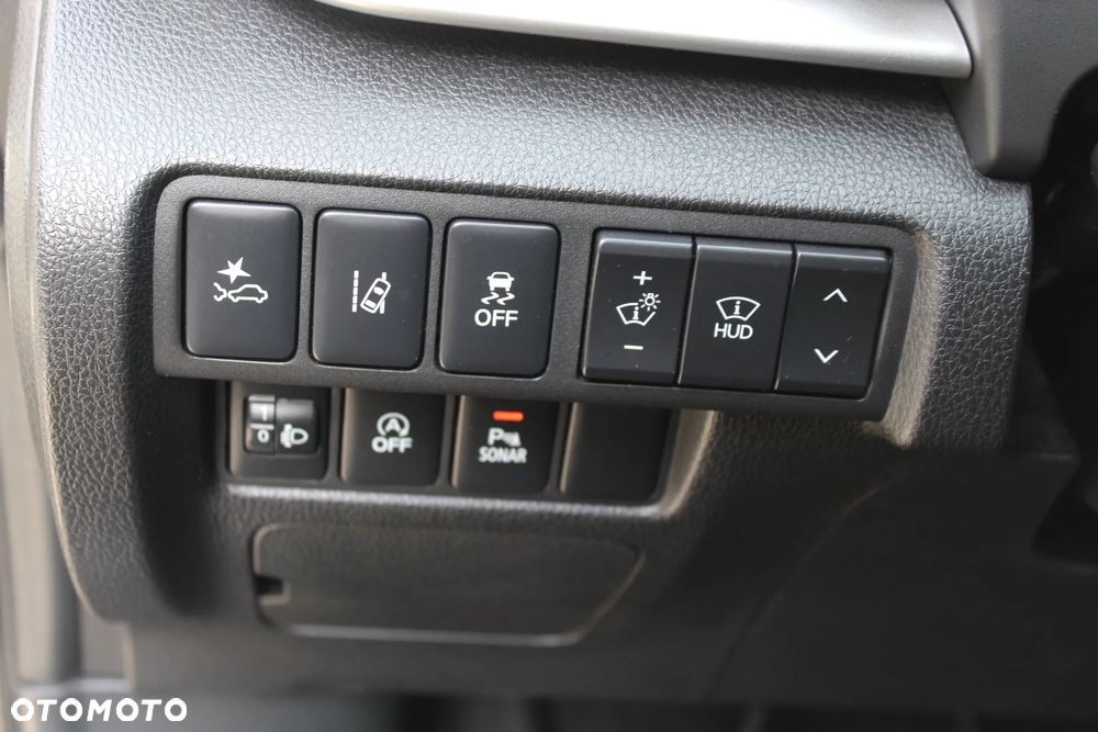 Mitsubishi Eclipse Cross 1.5 T-MIVEC 2WD Spirit - 24