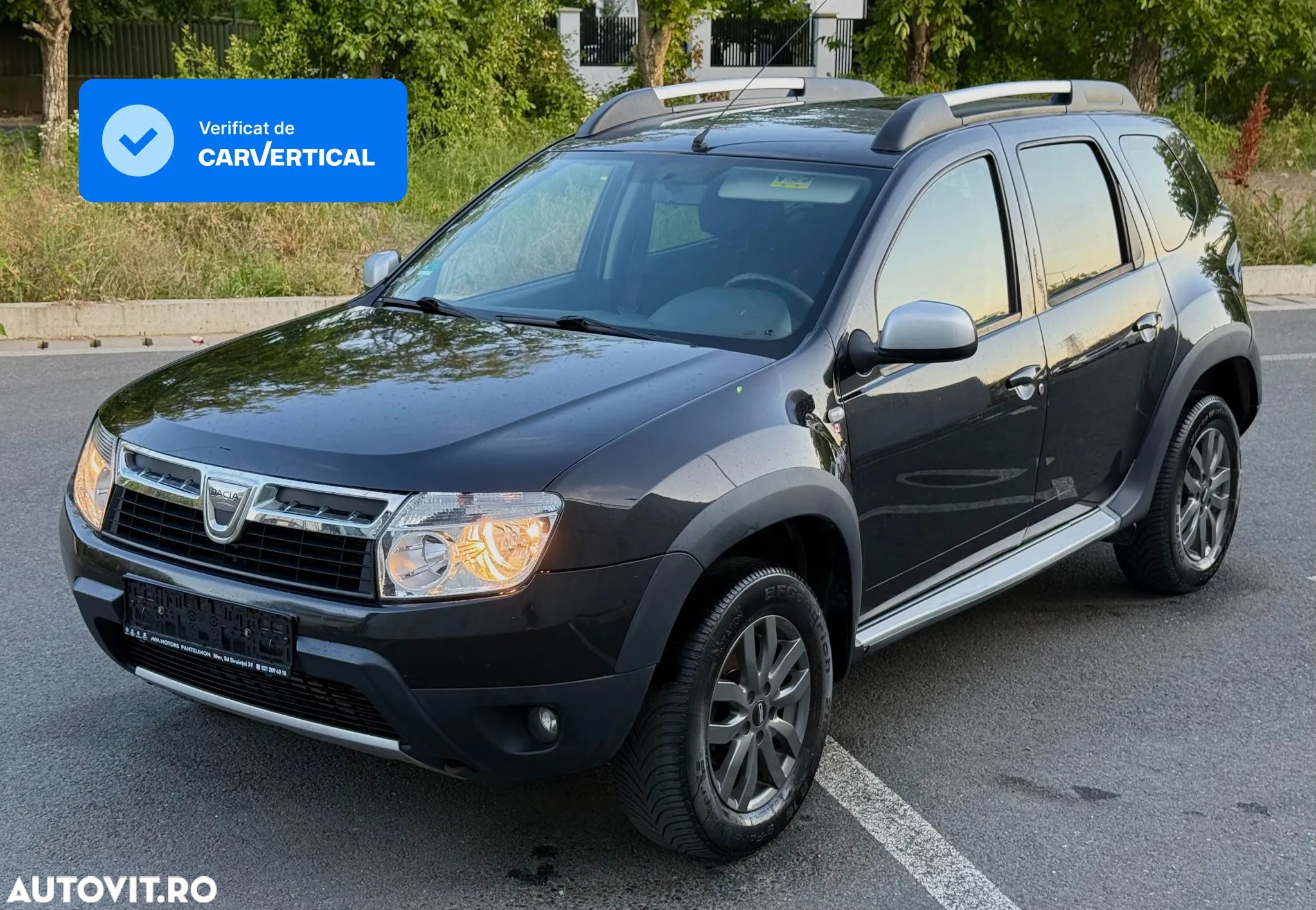 Dacia Duster dCi 110 FAP 4x2 Laureate - 1