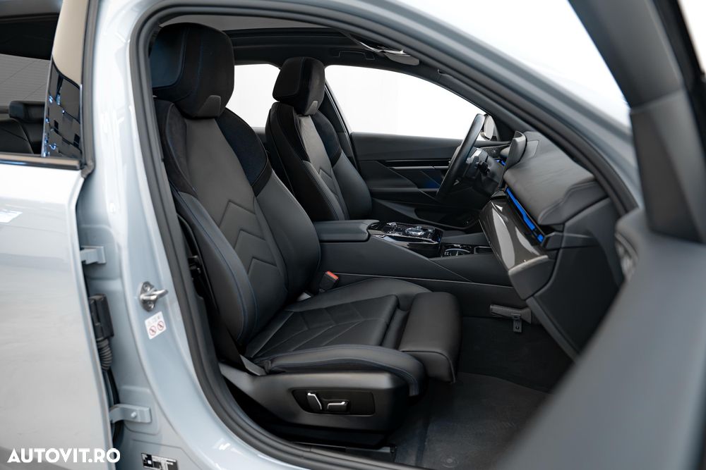 BMW Seria 5 520i Aut. - 21