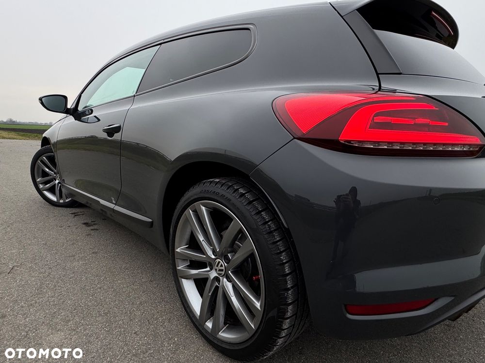 Volkswagen Scirocco 1.4 TSI BlueMotion Technology Club - 21