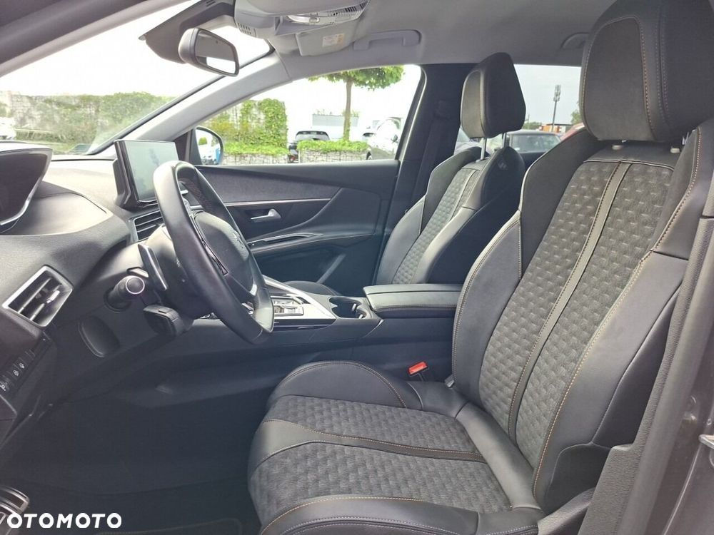 Peugeot 3008 1.2 PureTech Road Trip S&S EAT8 - 10