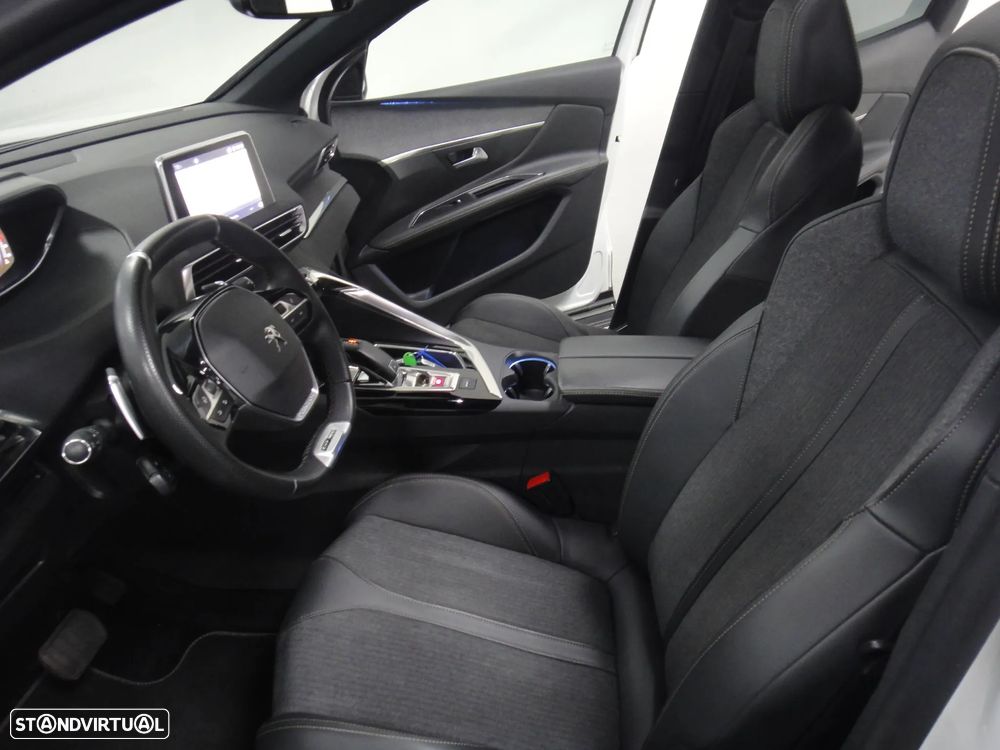 Peugeot 3008 1.2 PureTech GT Line EAT8 - 16