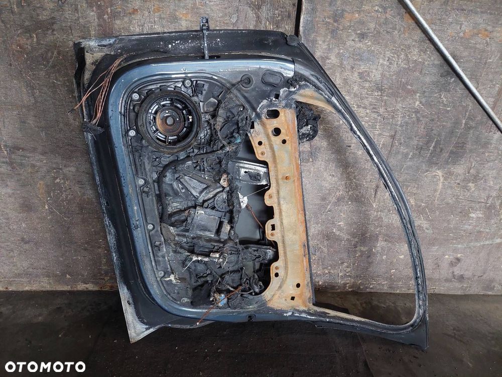 DRZWI KOMPLETNE PRAWY PRZÓD VOLVO S60 III 723 - 5
