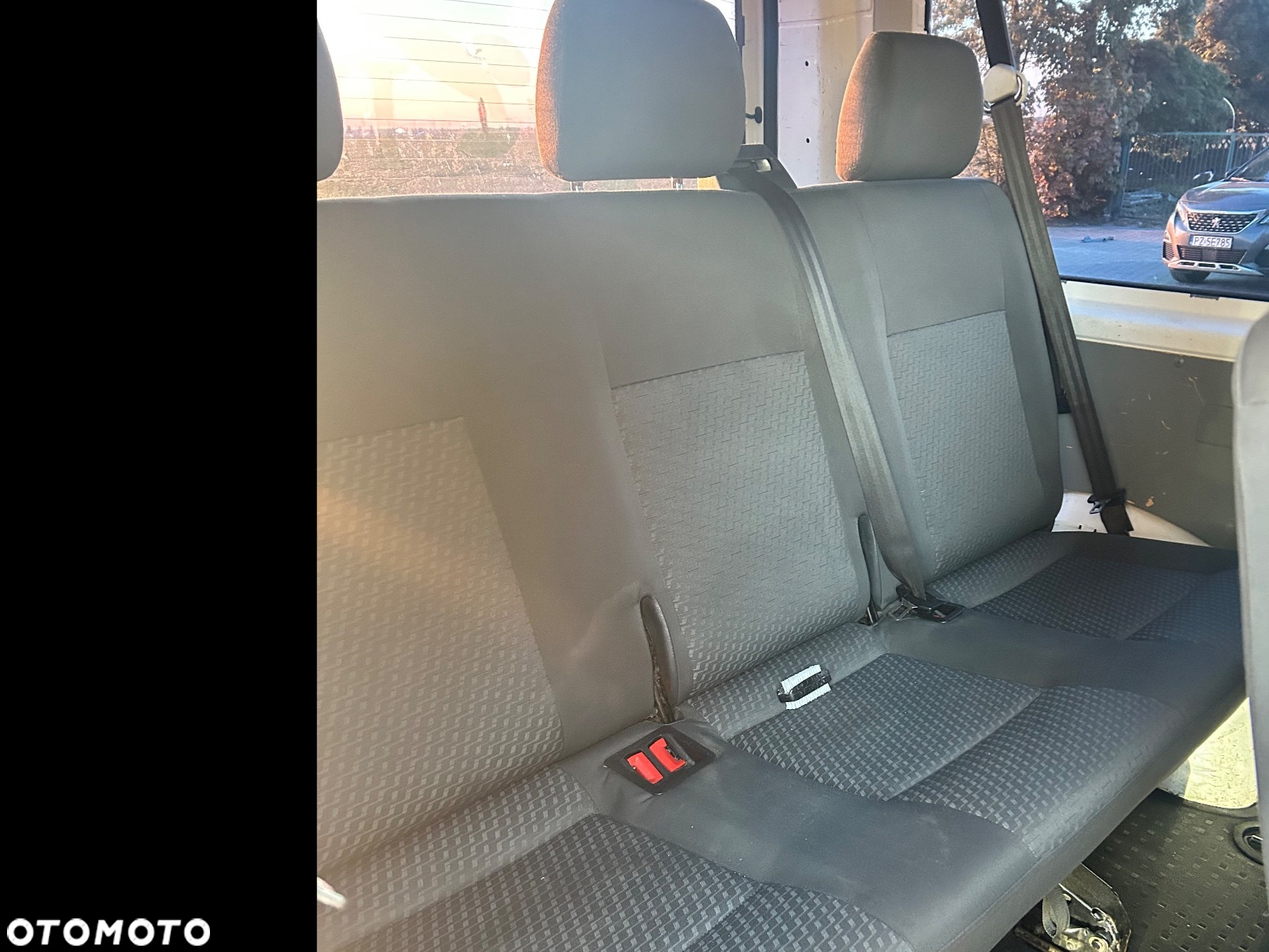 Volkswagen Transporter - 11