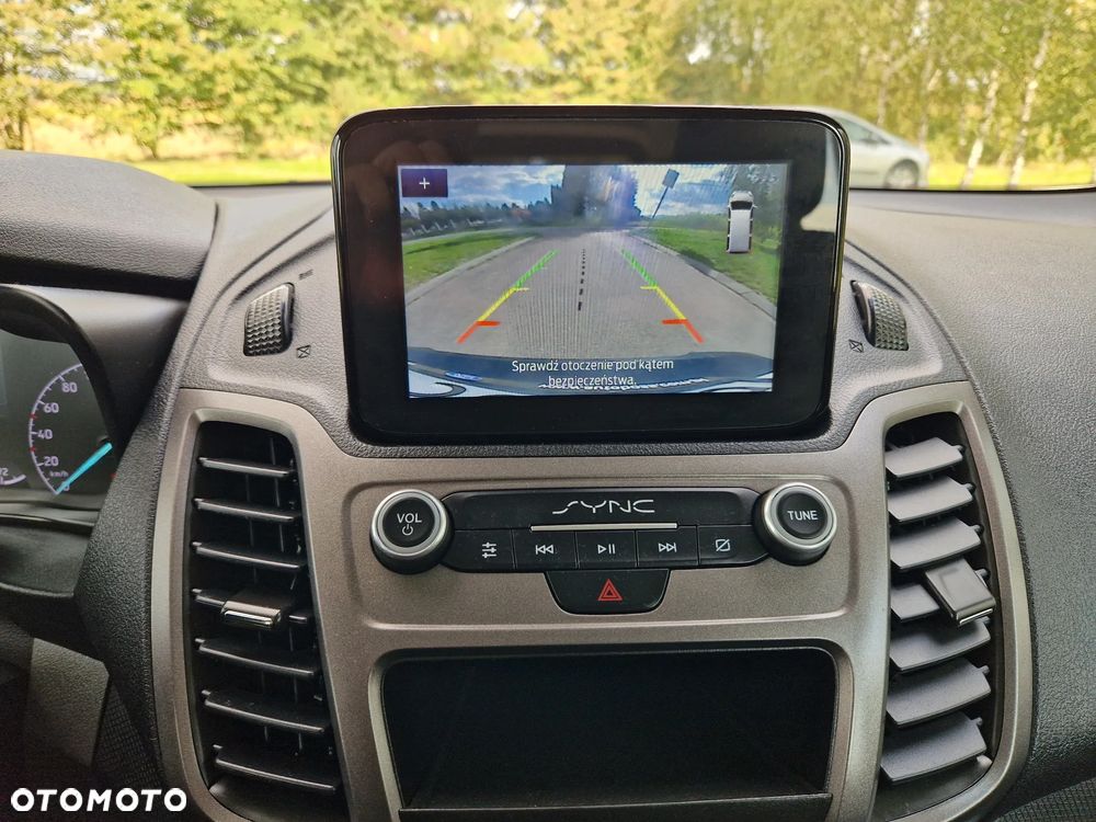 Ford Tourneo Connect 1.5 TDCi Titanium - 14