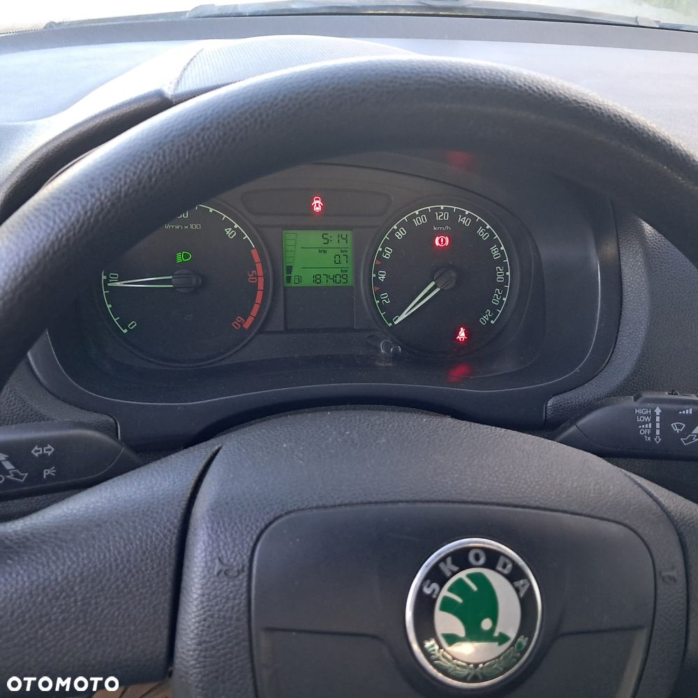Skoda Fabia - 9