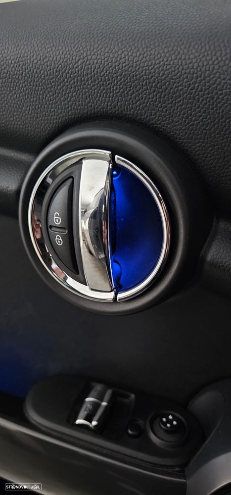 MINI 3 Portas Cooper D Aut. Seven Chili - 22