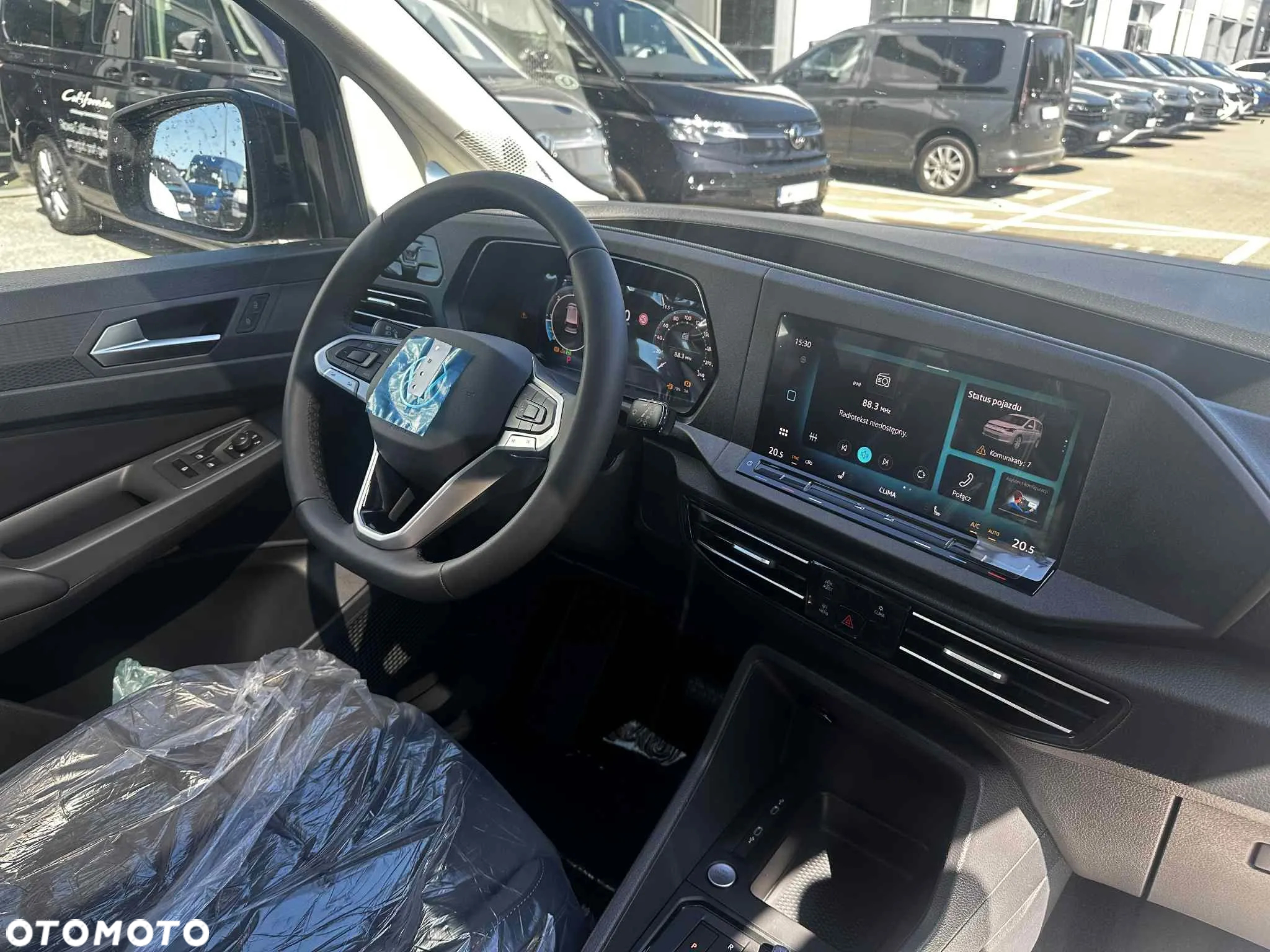 Volkswagen Caddy 2.0 TDI Dark Label DSG - 11