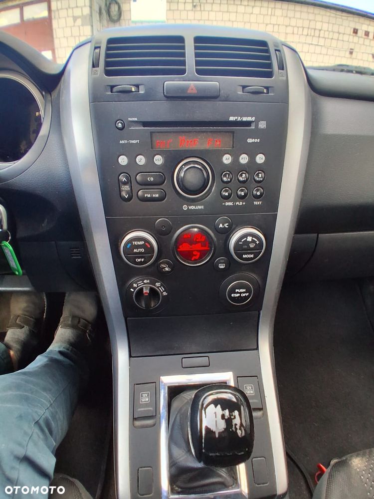 Suzuki Grand Vitara 1.9 DDiS X30 - 4