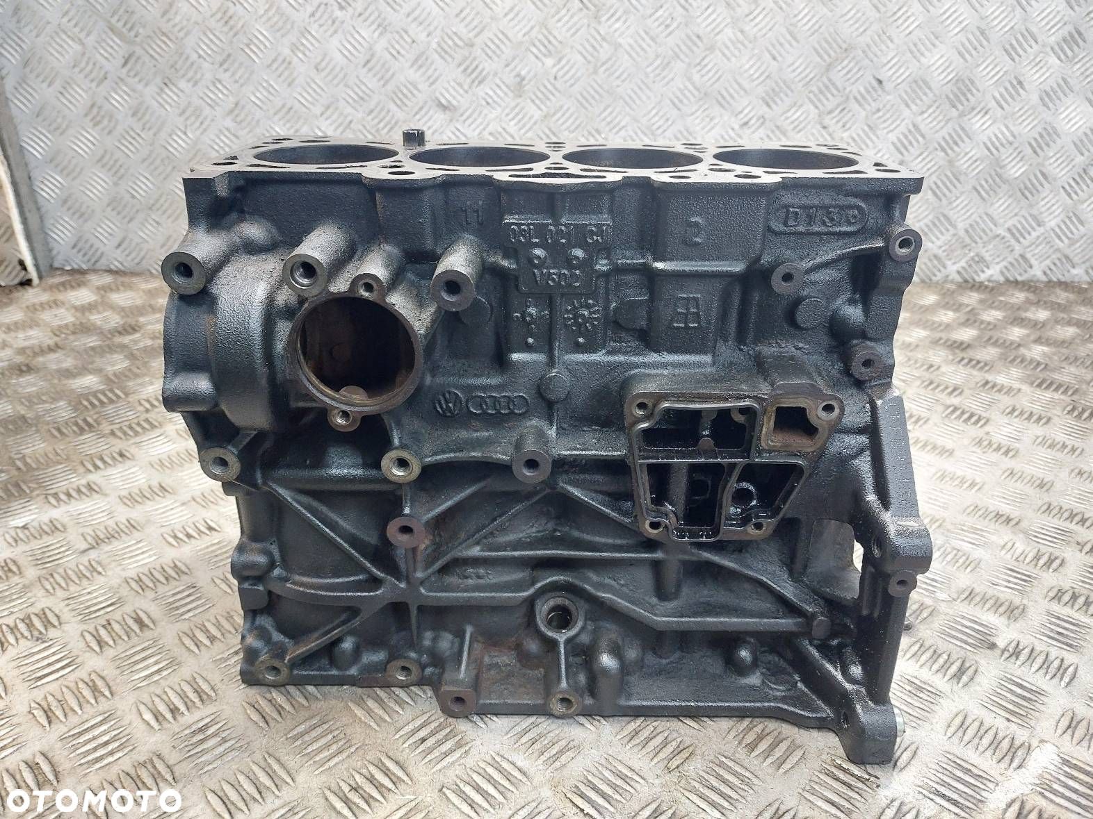 BLOK SILNIKA AUDI A3 8P 2.0 TDI CFFB 03L021CJ - 1