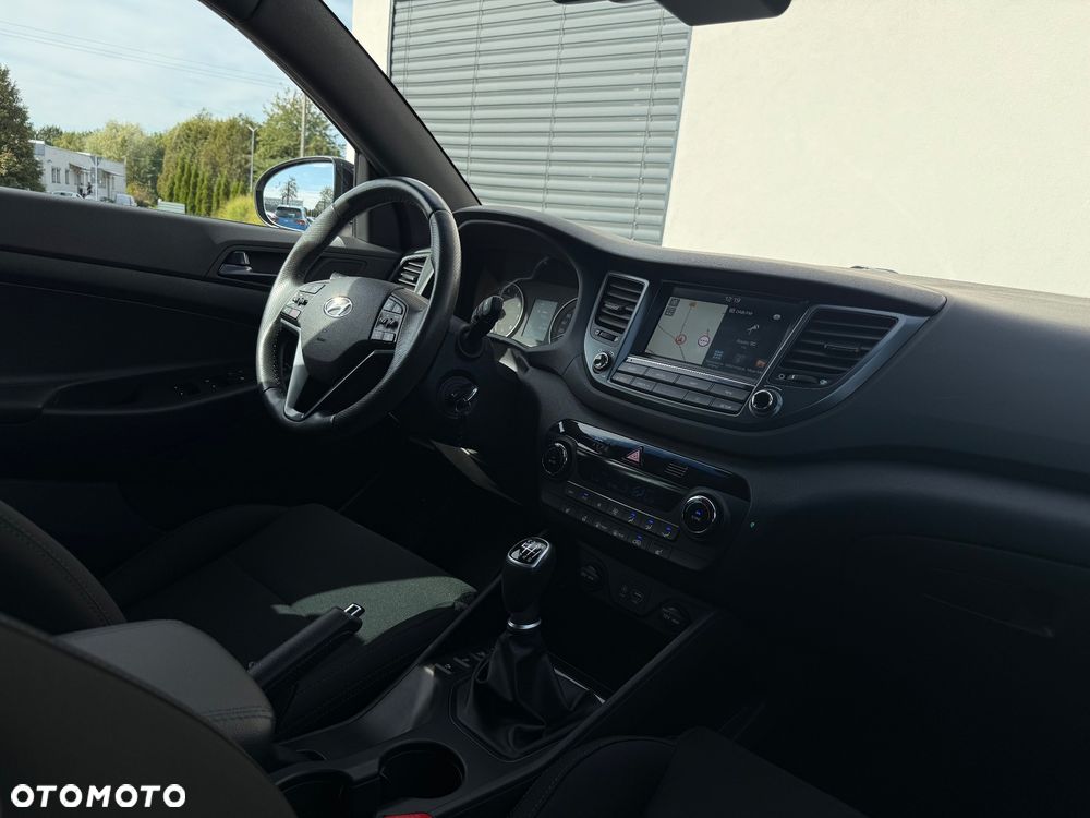 Hyundai Tucson blue 1.6 GDi 2WD Passion - 29