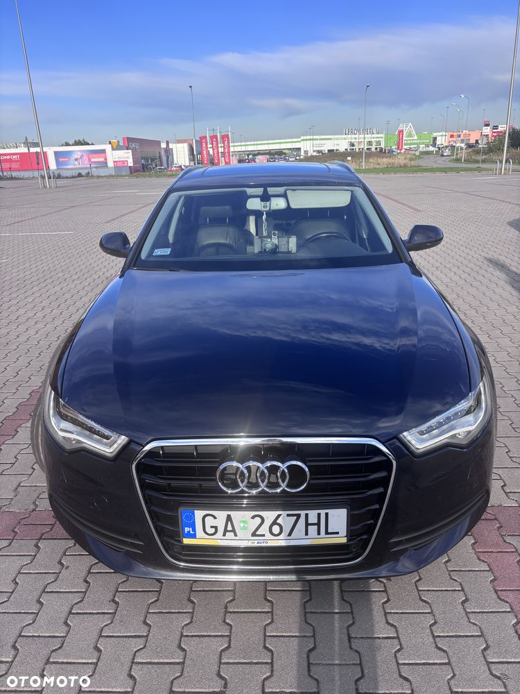Audi A6 Avant 2012 photo 2