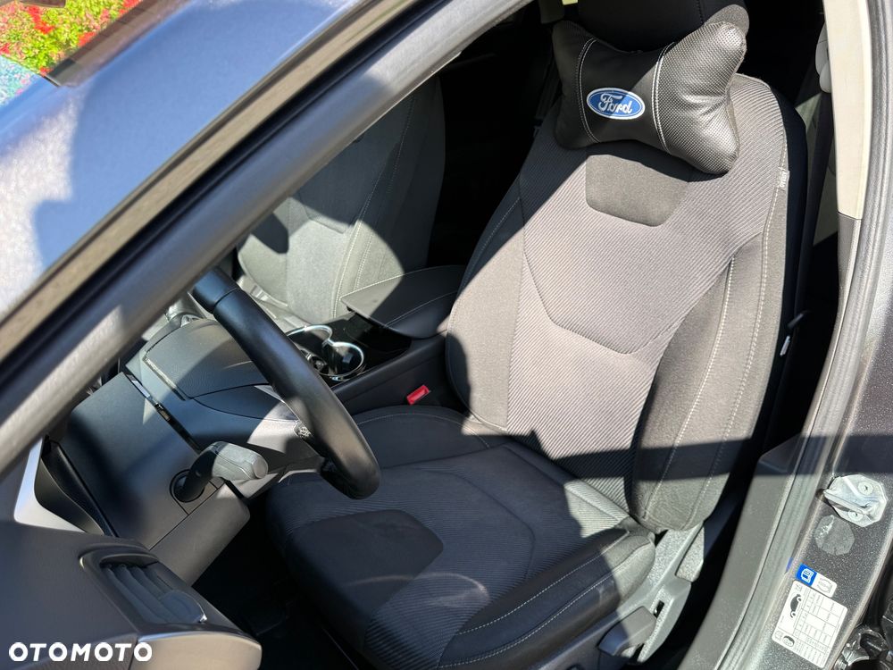 Ford Mondeo 2.0 TDCi Titanium - 19