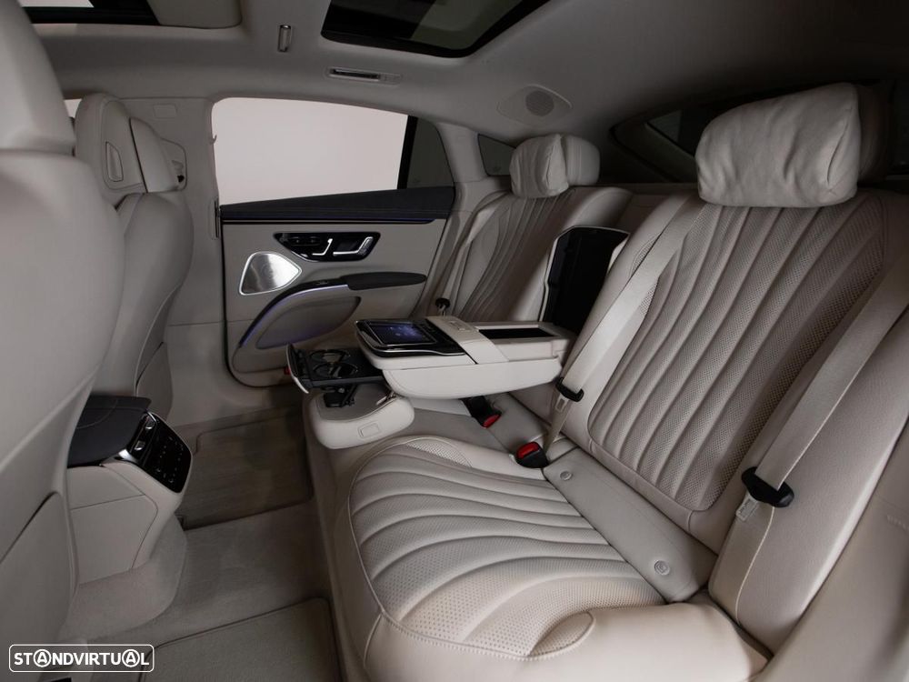 Mercedes-Benz EQS 580 4Matic Electric Art - 12