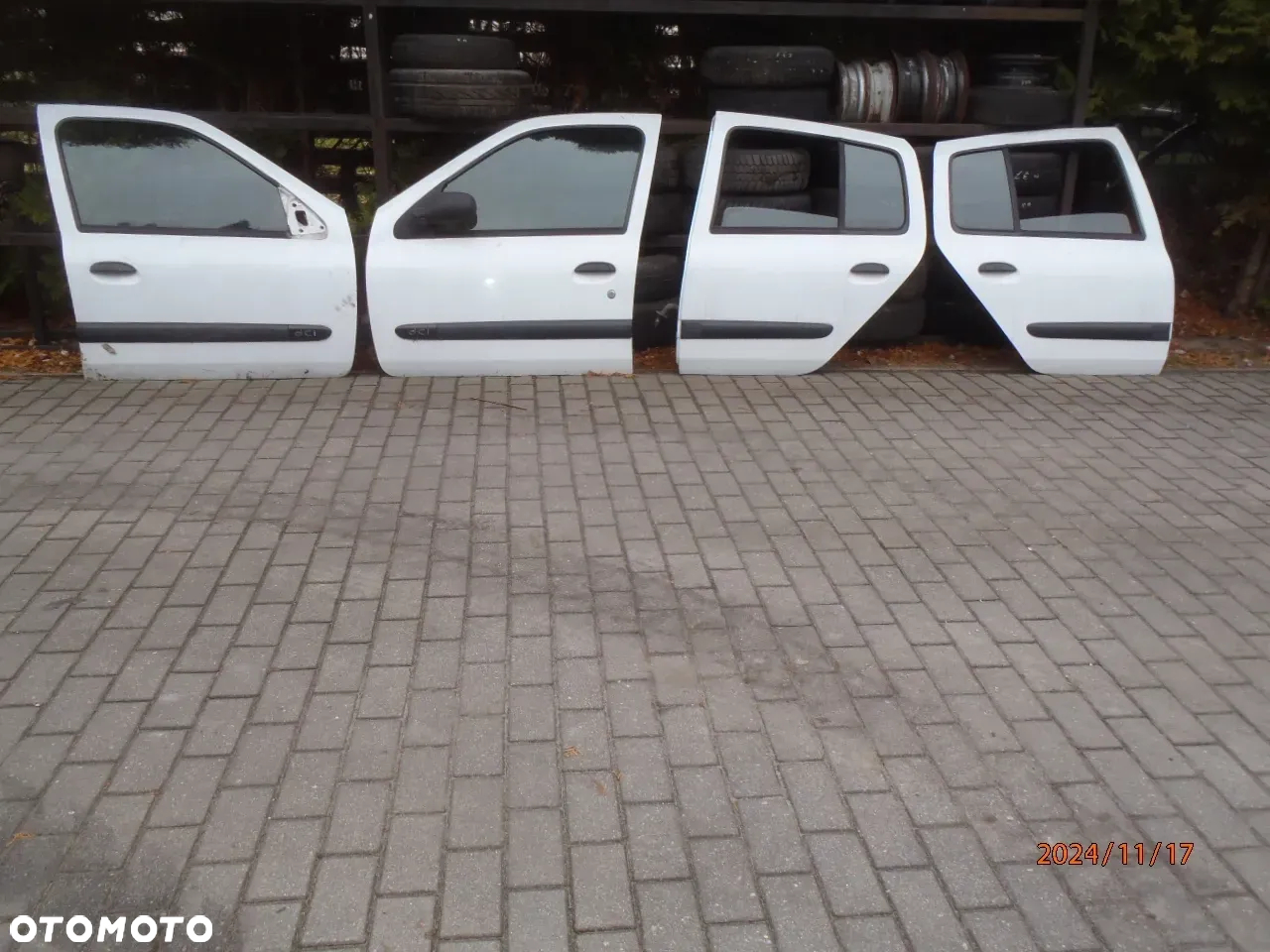 drzwi renault clio II 5 drzwi białe ładne do założenia - 10