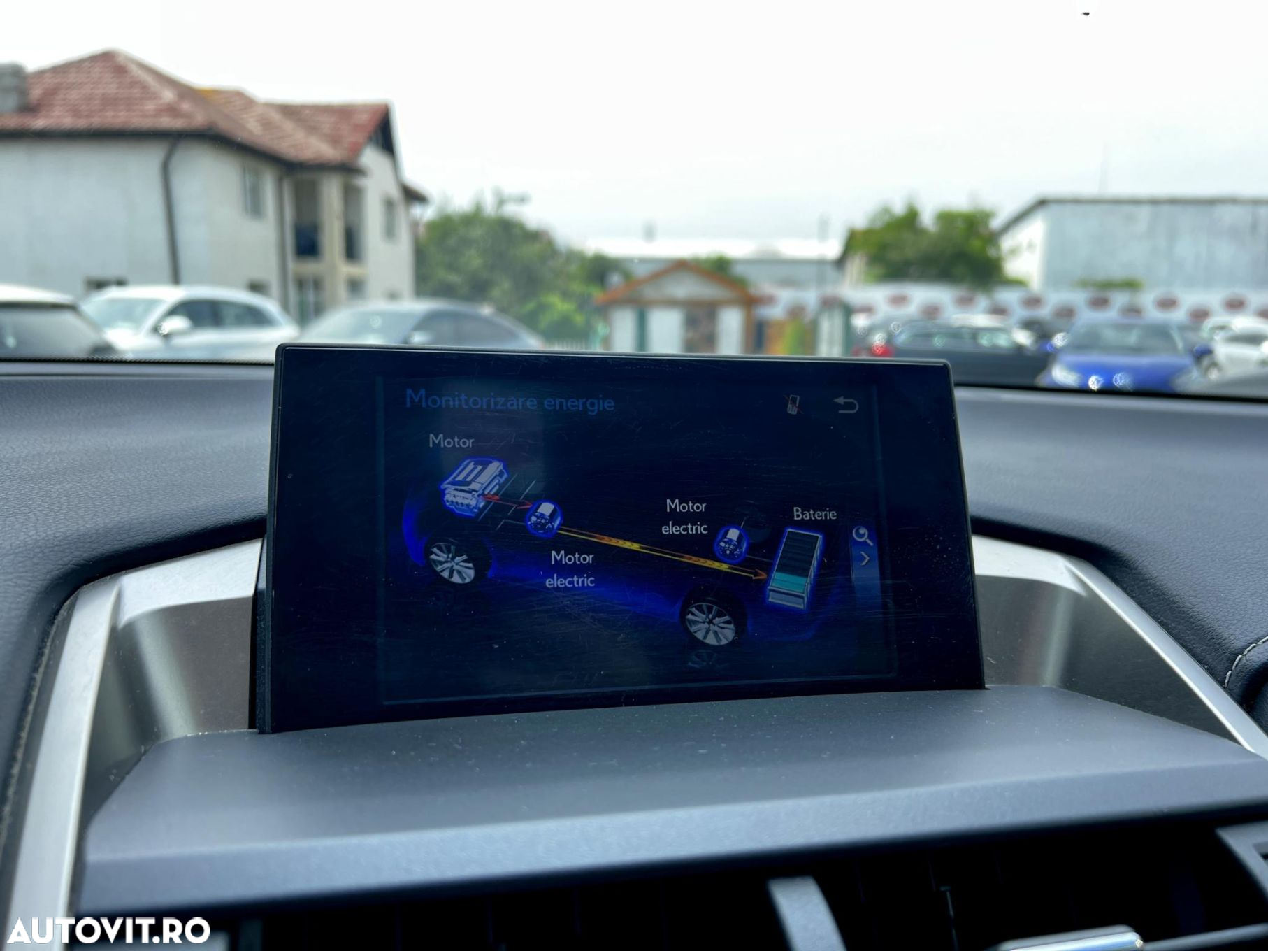 Lexus Seria NX - 20