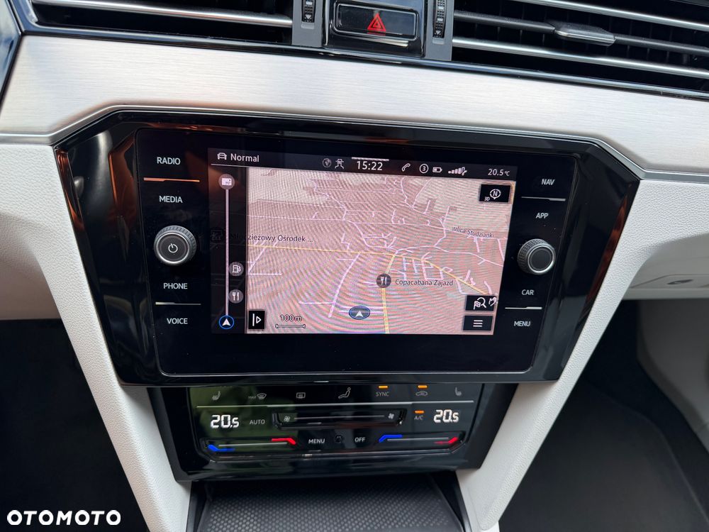 Volkswagen Passat 2.0 TSI 4Mot Elegance DSG - 30