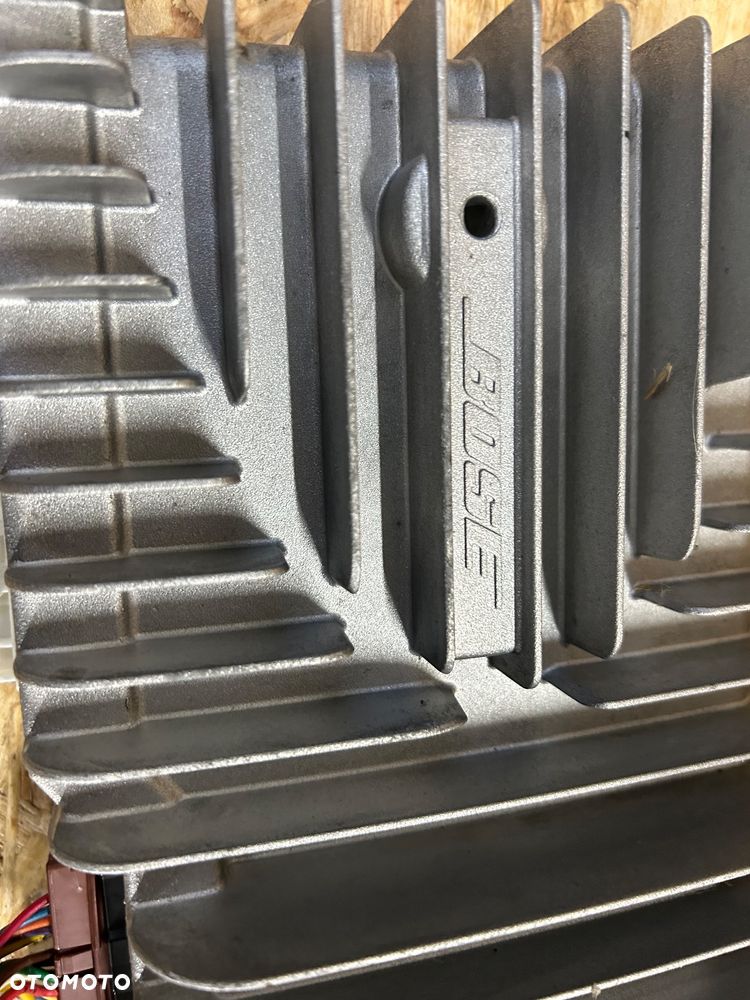 Renault Koleos I wzmacniacz bose 28063 7762R - 4