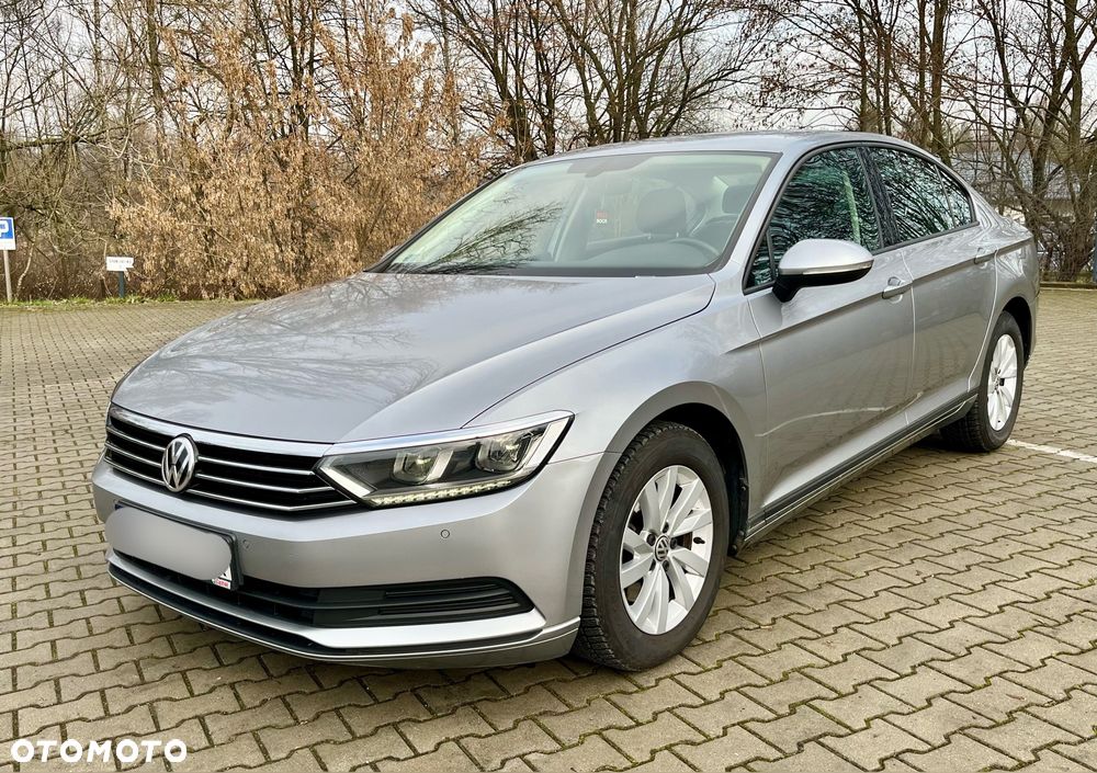 Volkswagen Passat 2.0 TDI BMT Comfortline - 1
