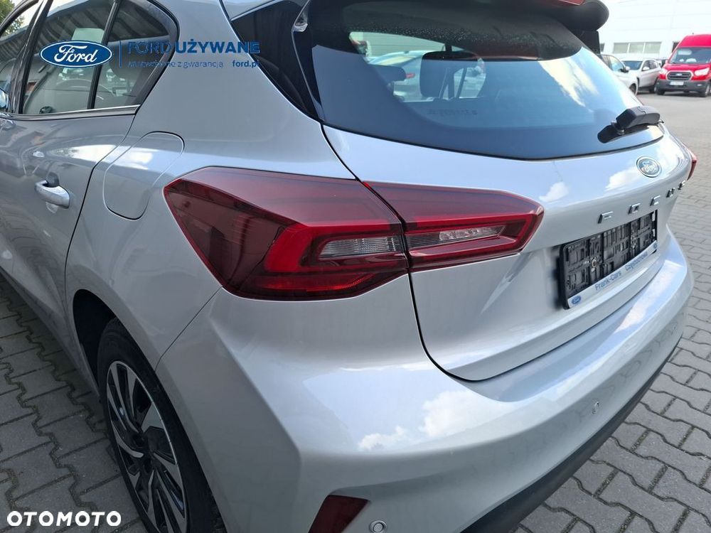 Ford Focus - 11