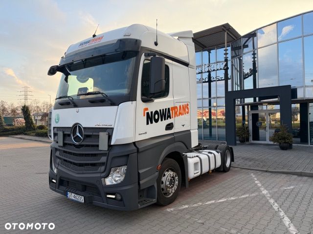 Mercedes-Benz 1845 - 8