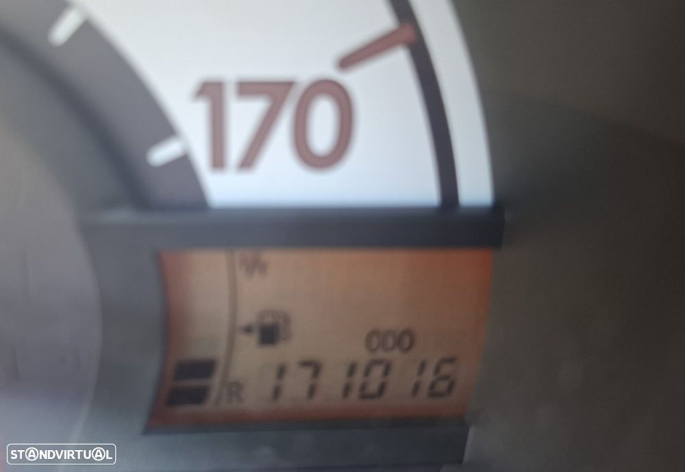 Toyota Aygo 1.0 + AC - 17