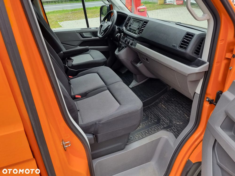 Volkswagen CRAFTER 7 osób hak 3T skrzyniowy - 5
