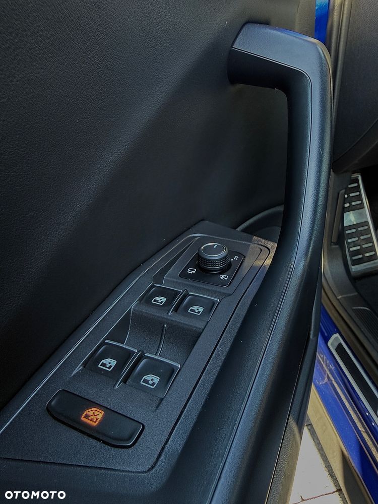 Volkswagen T-Roc 2.0 TSI 4Motion R DSG - 17