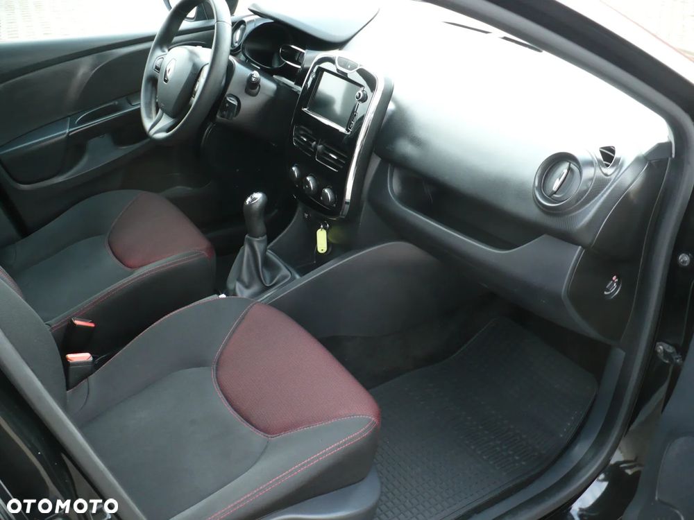Renault Clio 1.2 16V 75 Start - 17